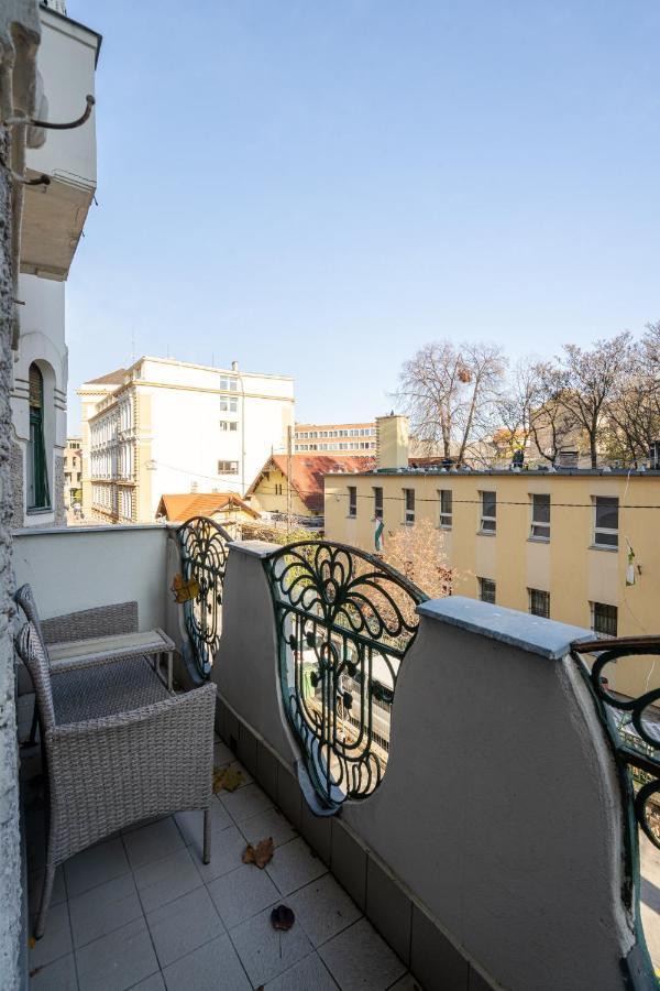 Apartament Court Crossing *