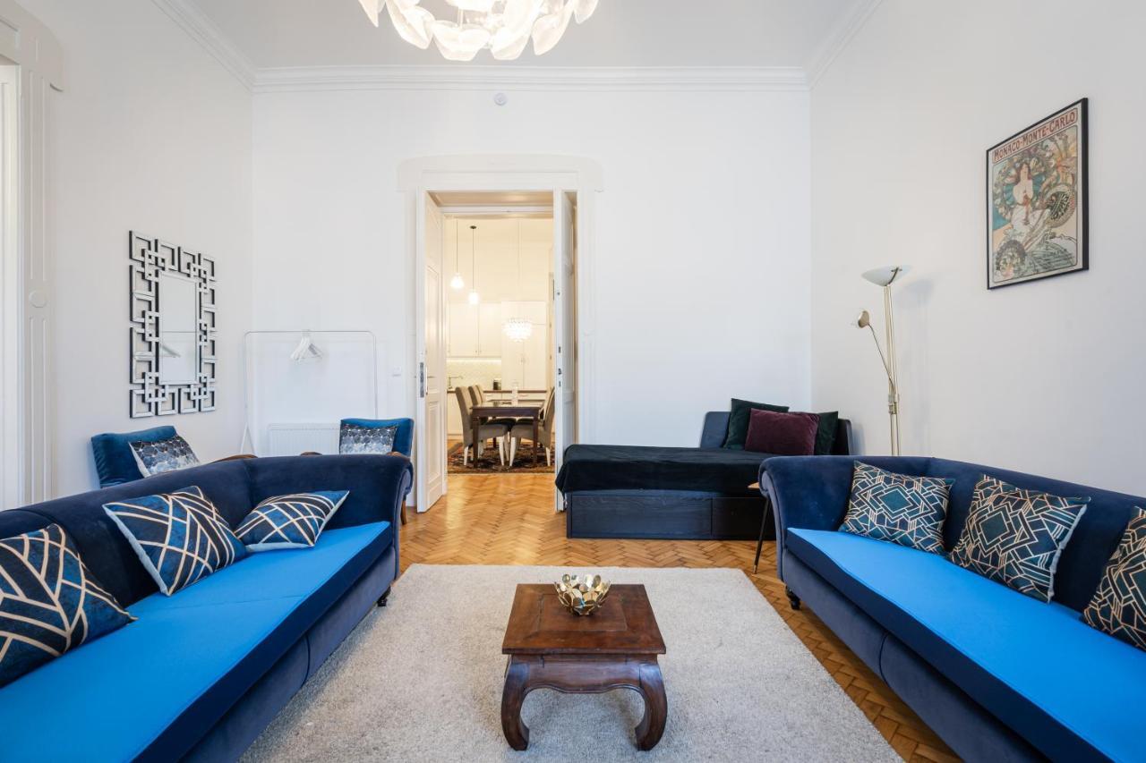 Apartament Court Crossing *